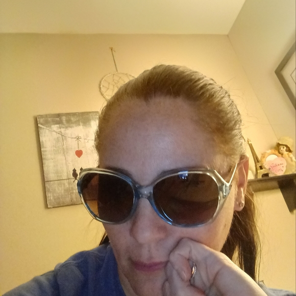 Von Zipper Sunglasses (WORN ONCE) - Picture 14 of 15